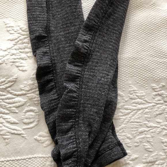 Lululemon leggings - Picture 4 of 4